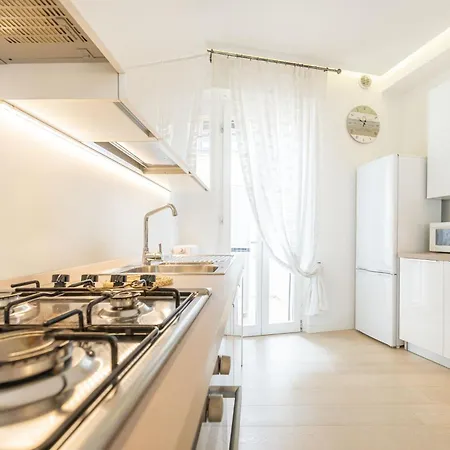 Apartment Casa Maria - Tra Centro E Stazione Treni
